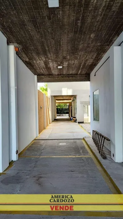 DEPTO MONOAMBIENTE 50 M2 MORENO CENTRO