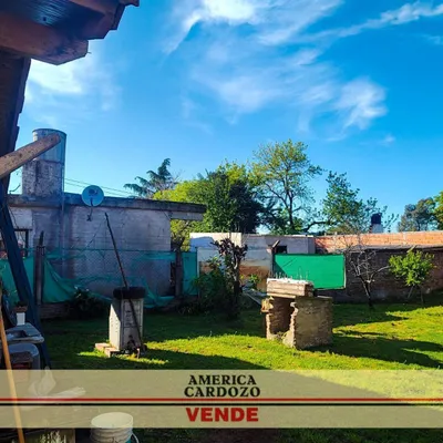 CASA 5 AMBIENTES, AMPLIO LOTE, MORENO