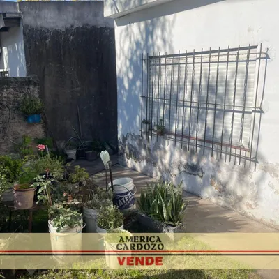 CASA 315 M2, 4 AMBIENTES MI BARRIO MORENO
