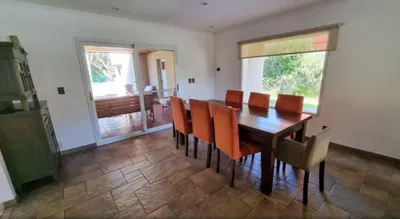 CASA | 5 AMBIENTES | PISCINA | PARRILLA | BOCA RATÓN PILAR