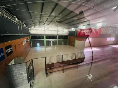 DEPÓSITO | NAVE COMERCIAL | 1200 M² CUBIERTOS | SOBRE ACCESO OESTE | ESTACIONAMIENTO | FRANCISCO ÁLVAREZ