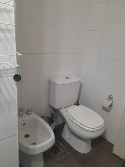 Monoambiente con balcón y amenities en Monserrat