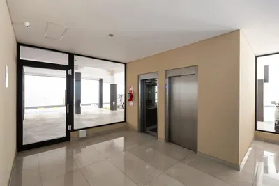 ALQUILER COCHERA TORRE VISAGE ITUZAINGO SUR